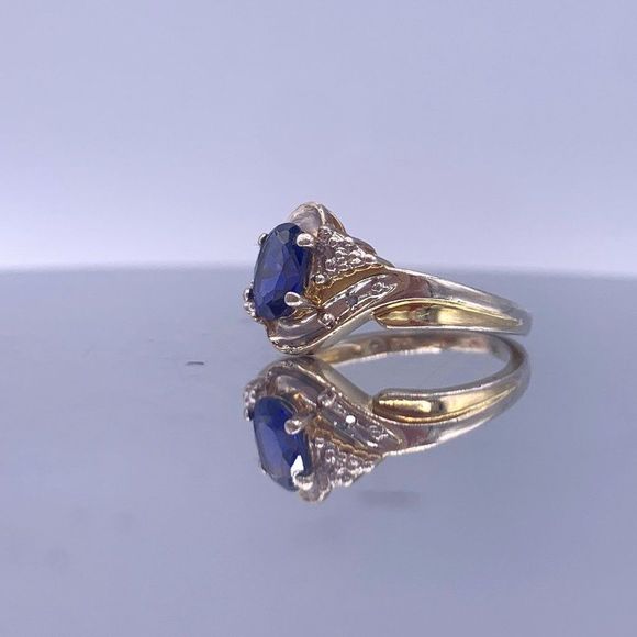 Vintage Sterling Silver Two-Tone Sapphire Ring - Picture 15 of 16